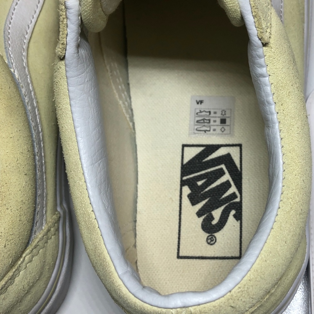 Tender Yellow Old Skool Vans - Picture 4 of 8